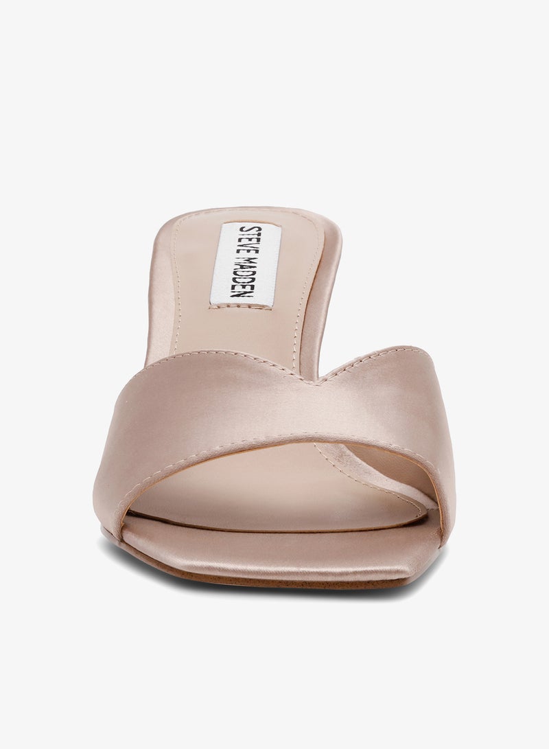 ستيف مادن صندل أنيق بكعب مفتوح من الساتان - Image 2